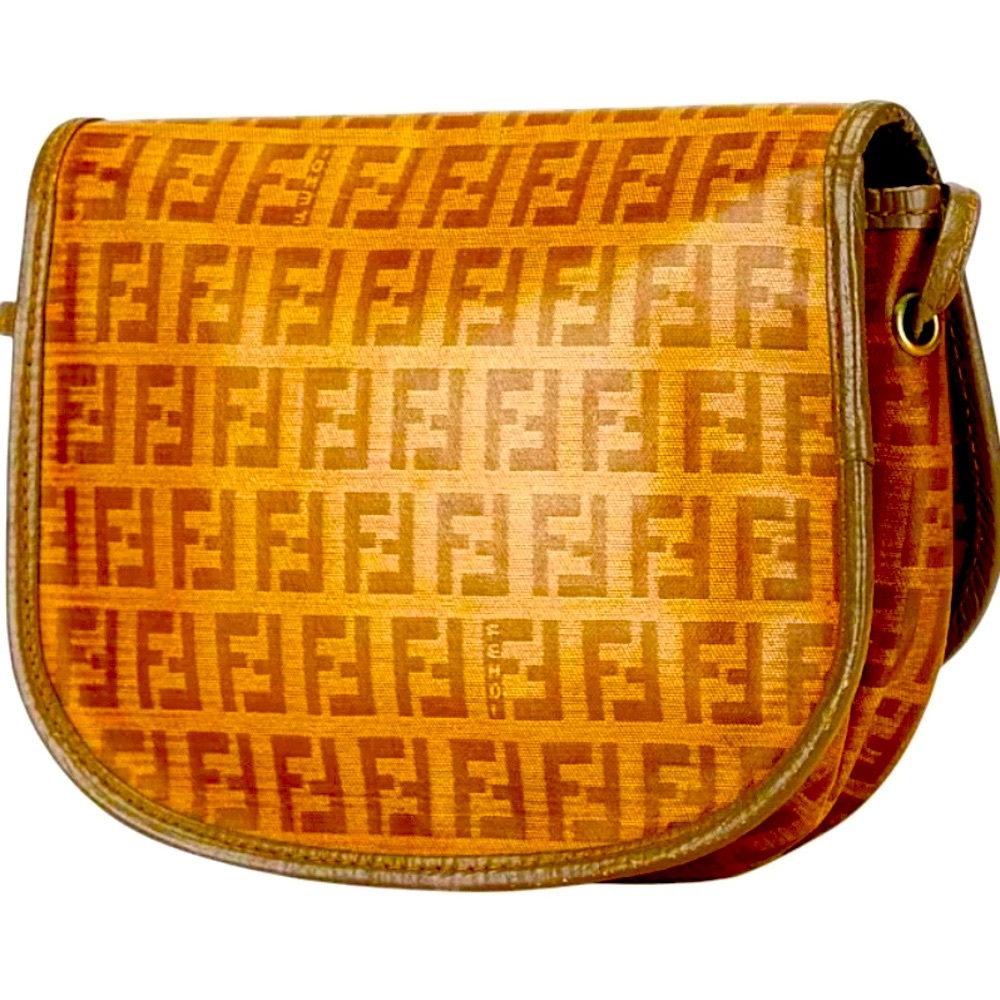 ‼️SOLD‼️VINTAGE FENDI ZUCCA BROWN  MONOGRAM COATED CANVAS CROSSBODY BAG - Picture 2 of 4